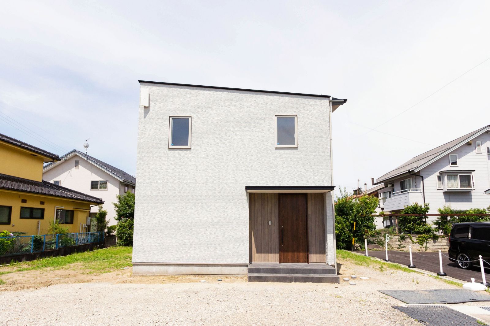 シンプルな箱型の家（プラン 79A）