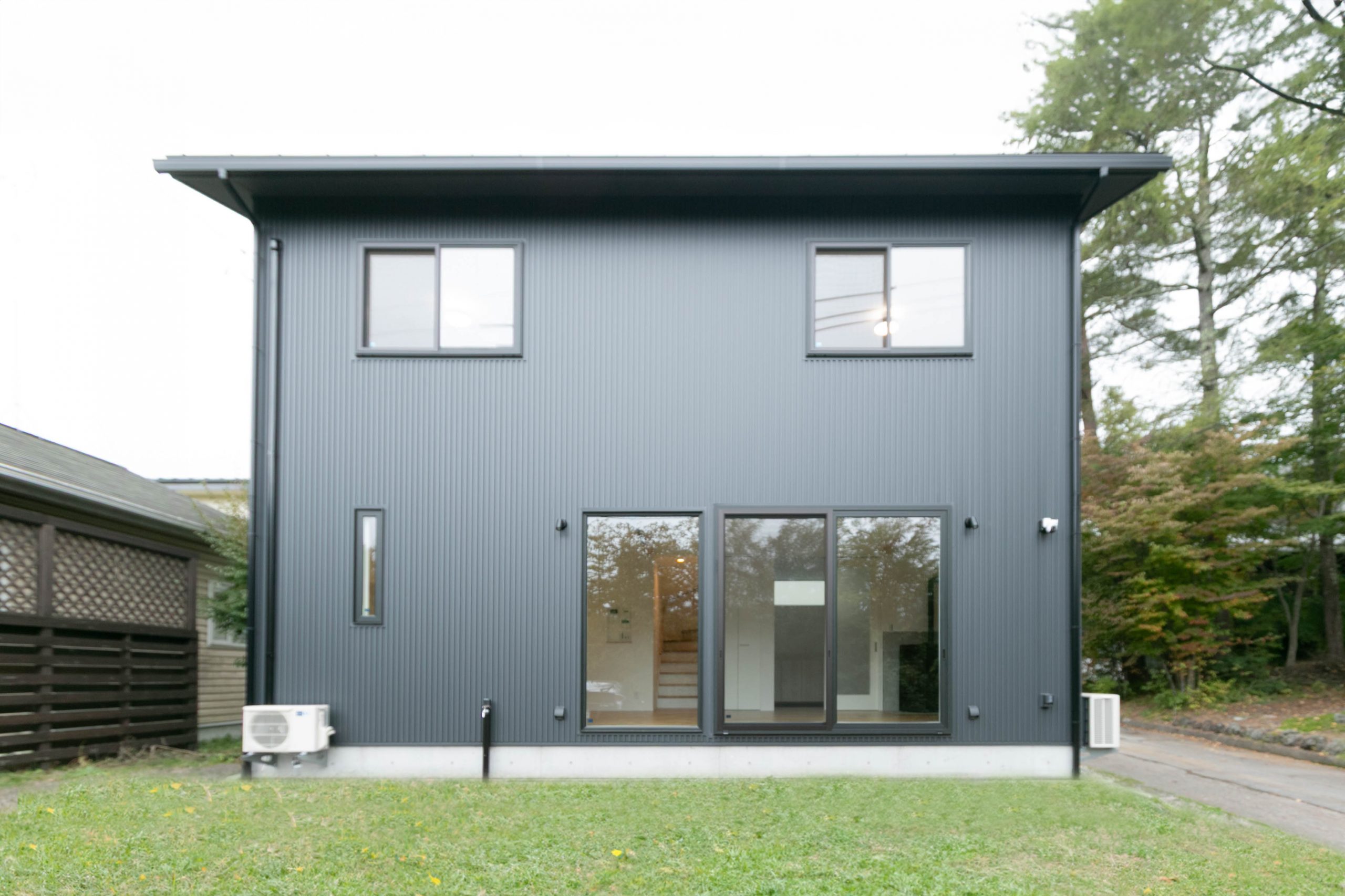 外観・エントランス