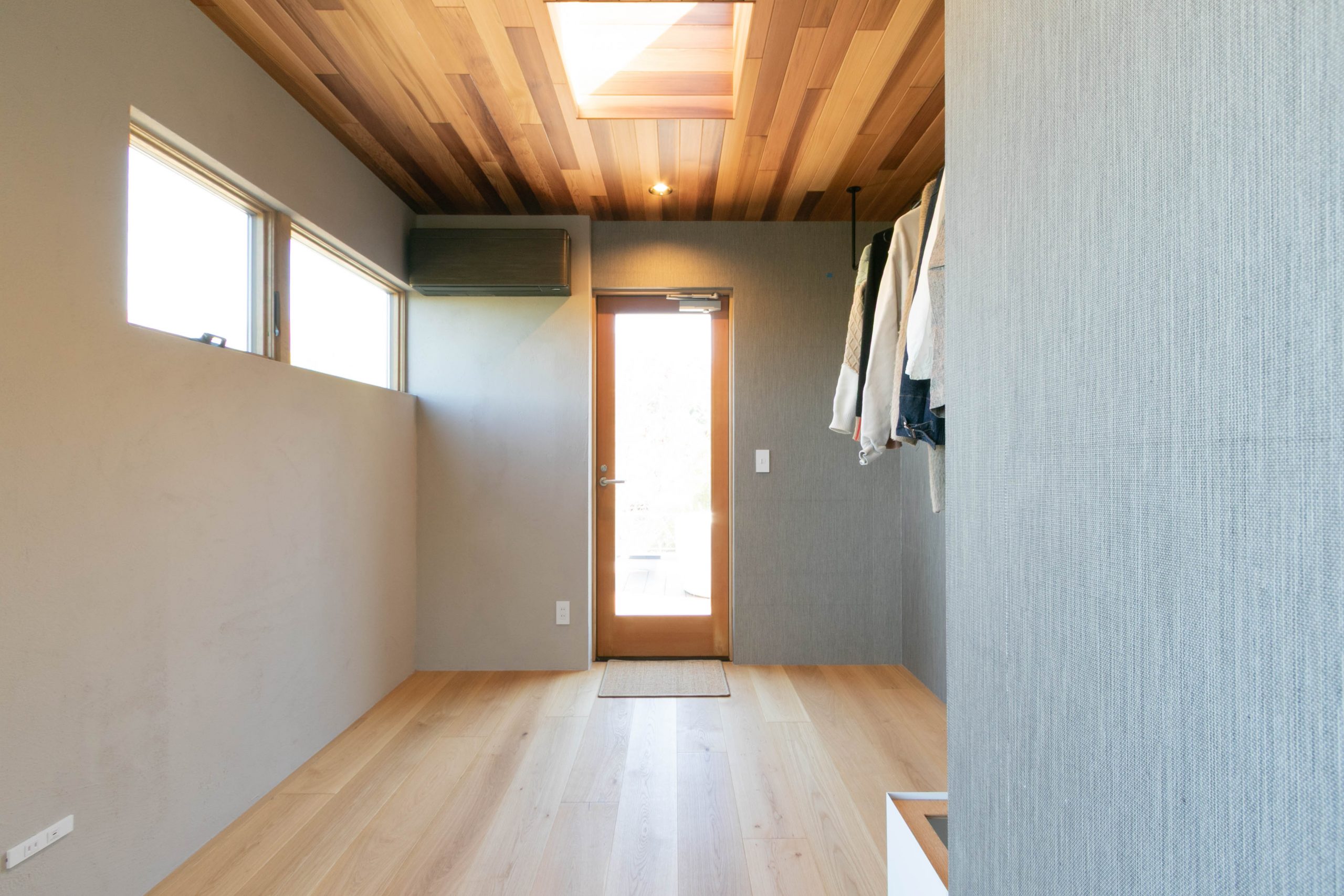 階段・２階スペース