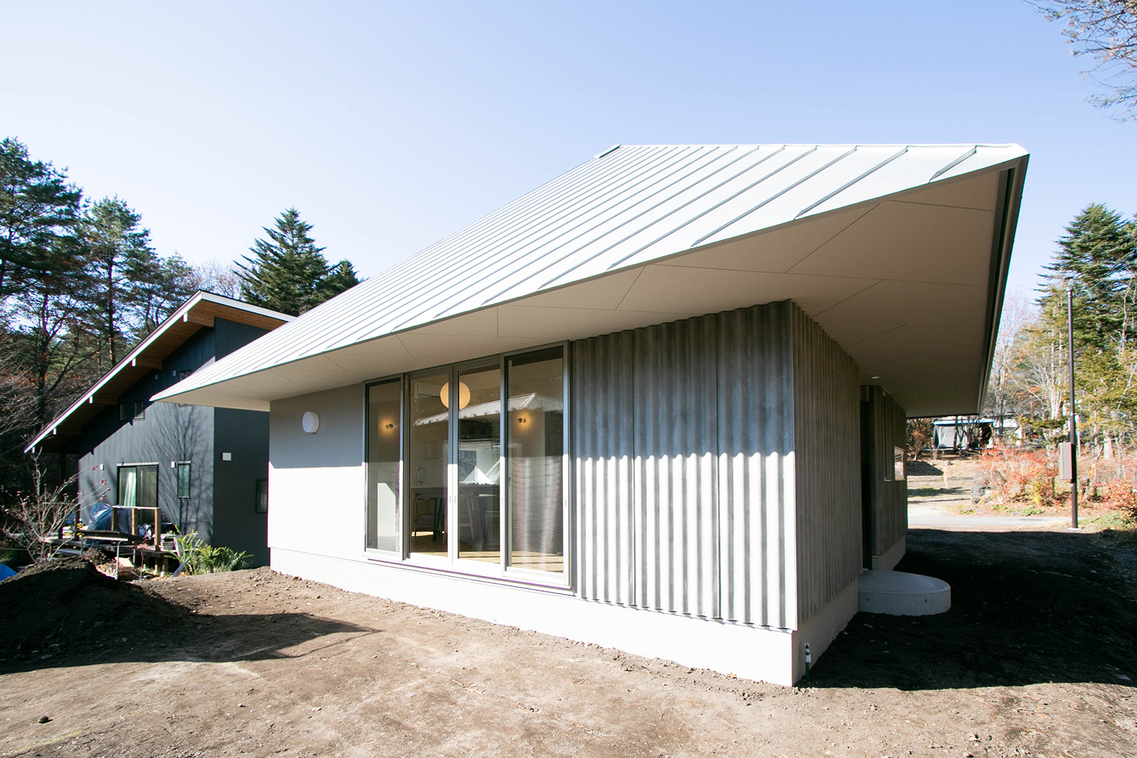 外観・エントランス