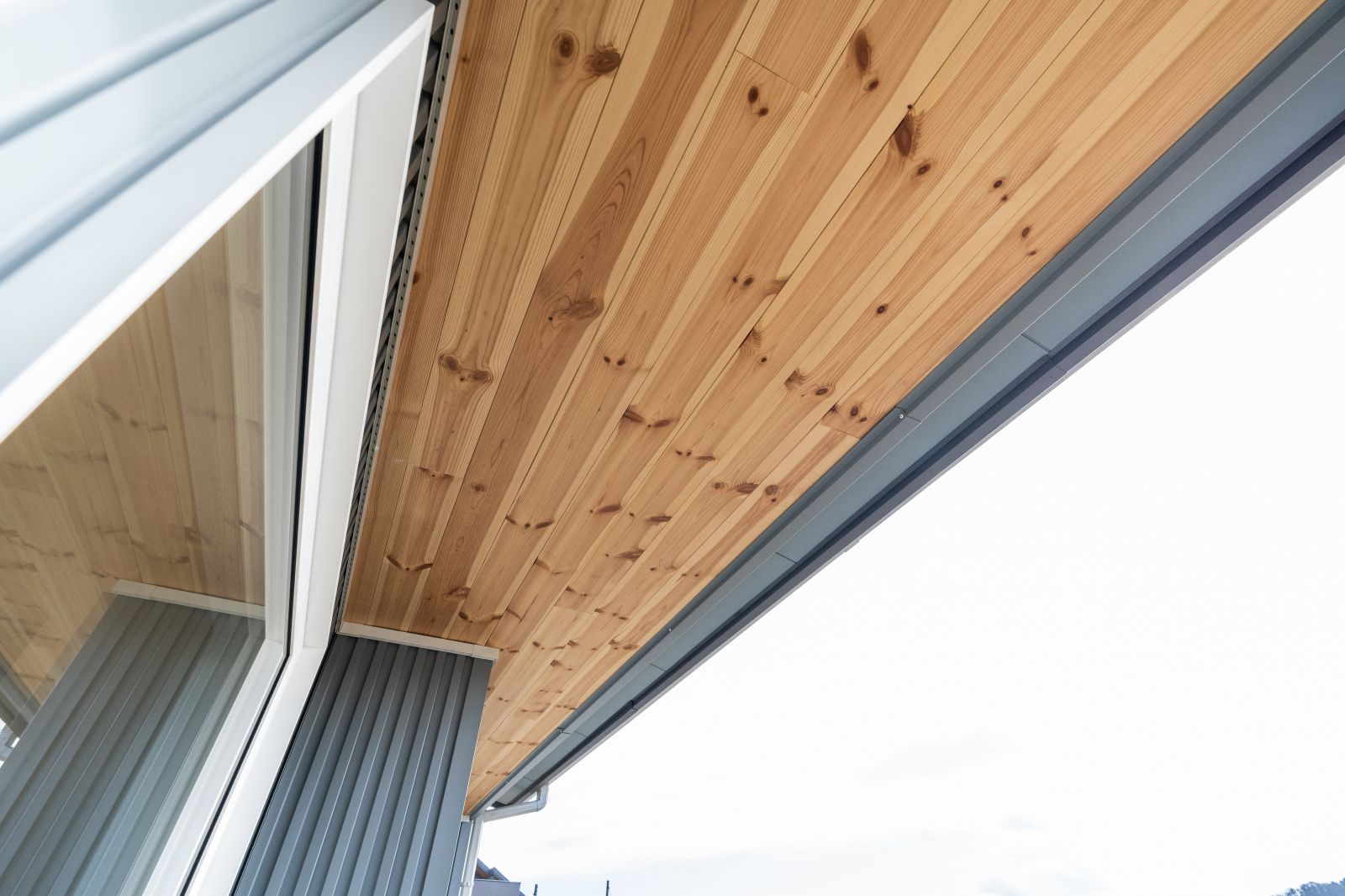 外観・エントランス