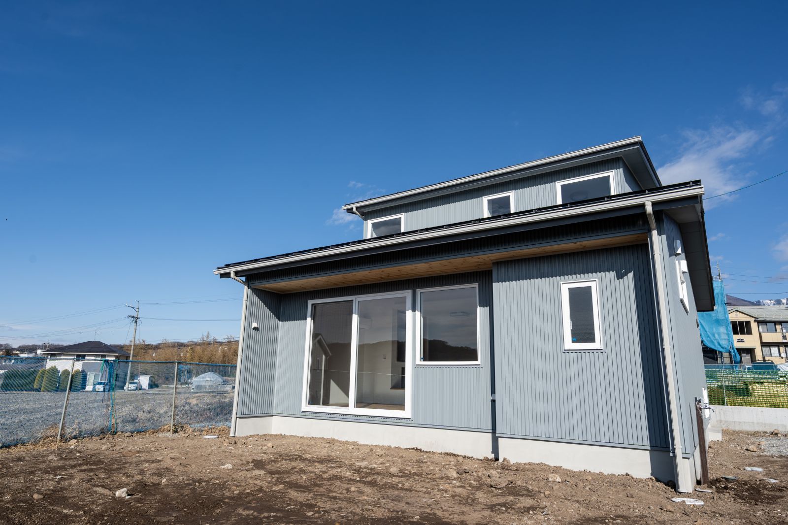 外観・エントランス