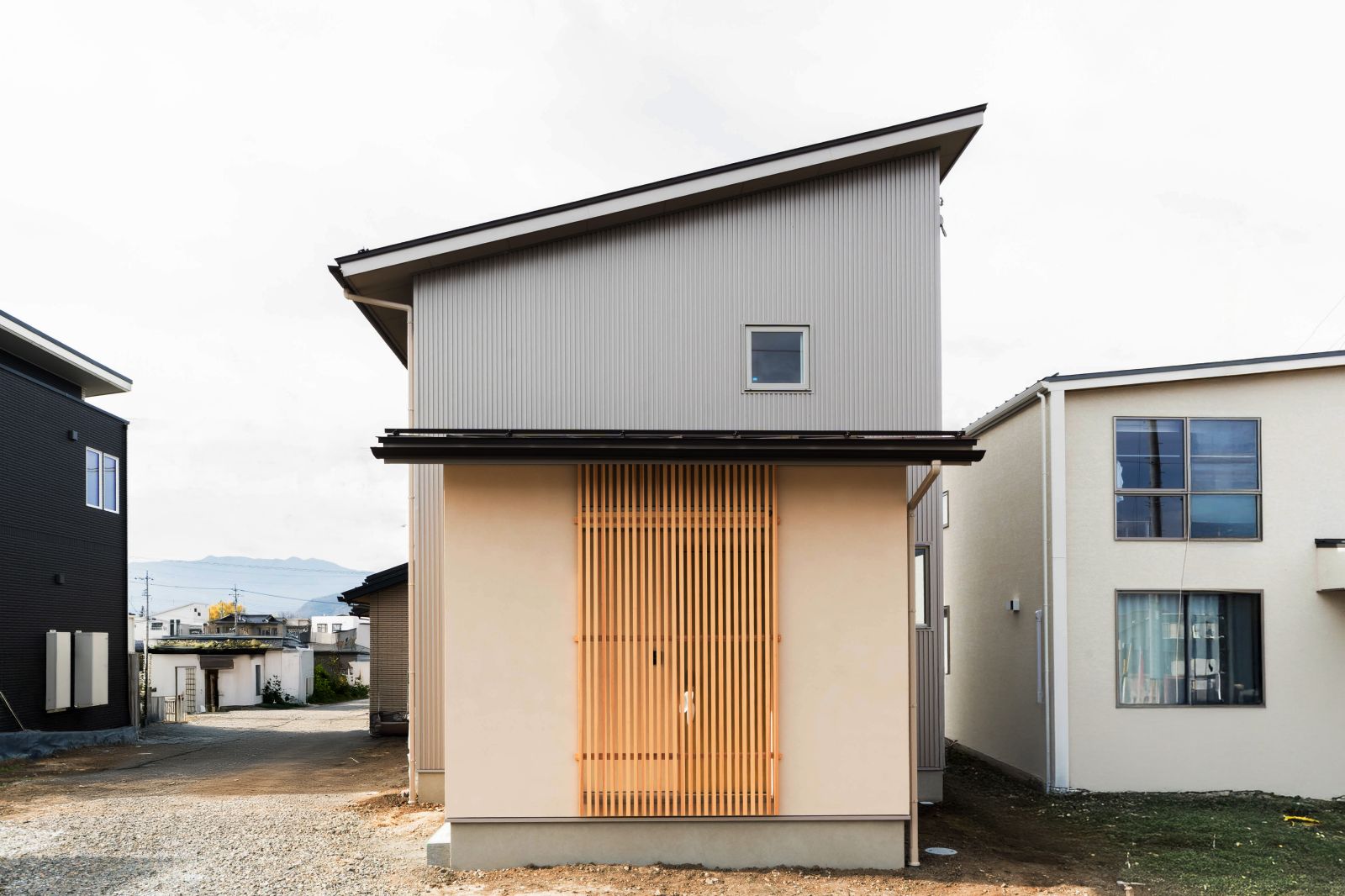 外観・エントランス