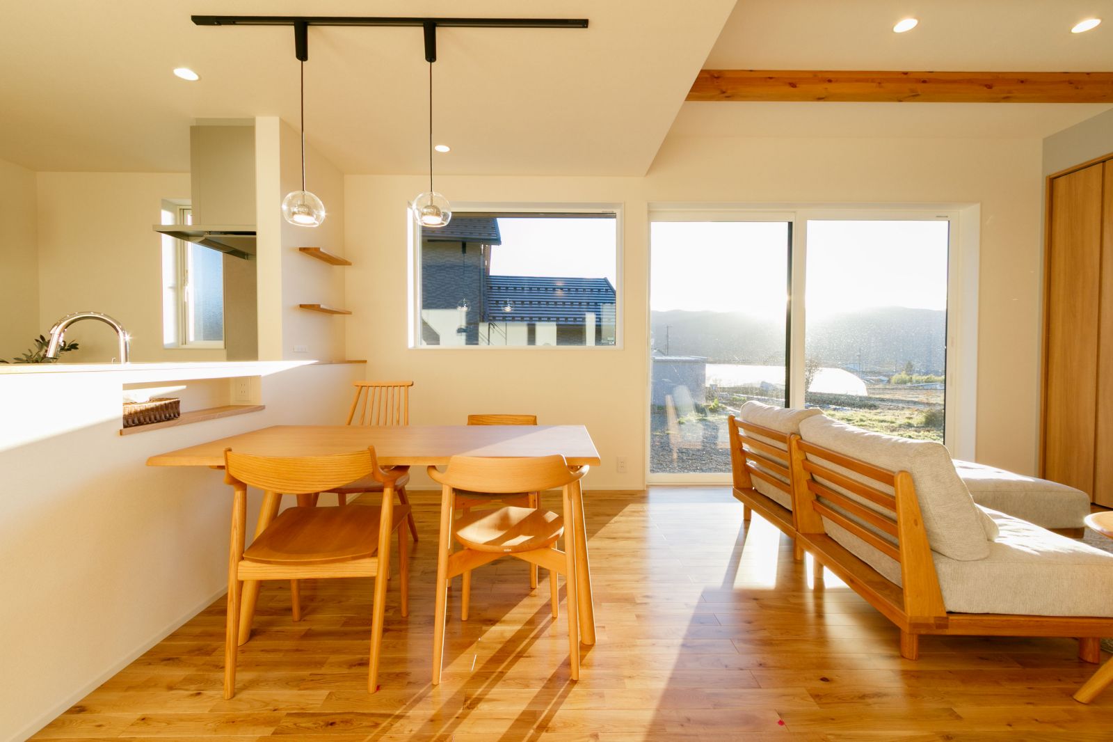 ダイニング・キッチン