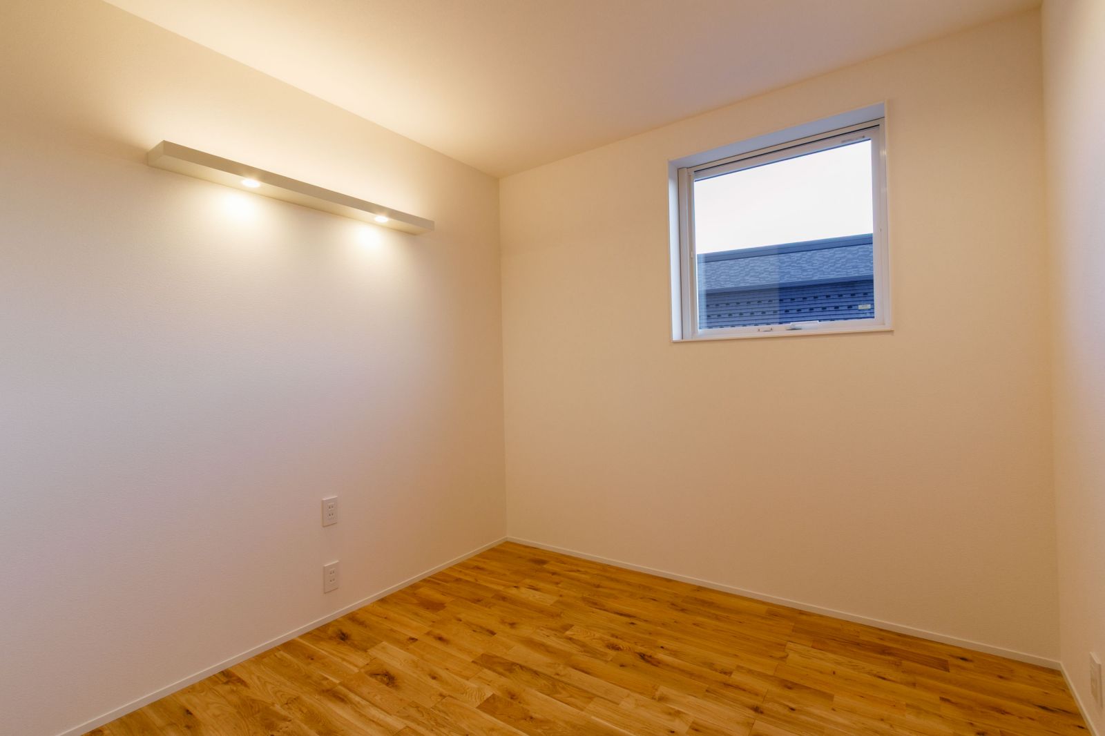 2階・階段下スペース