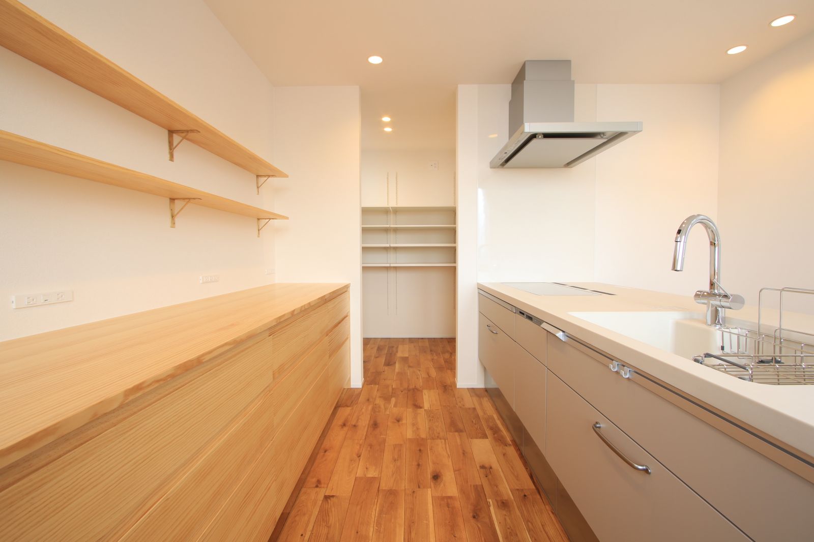 キッチン・カウンター