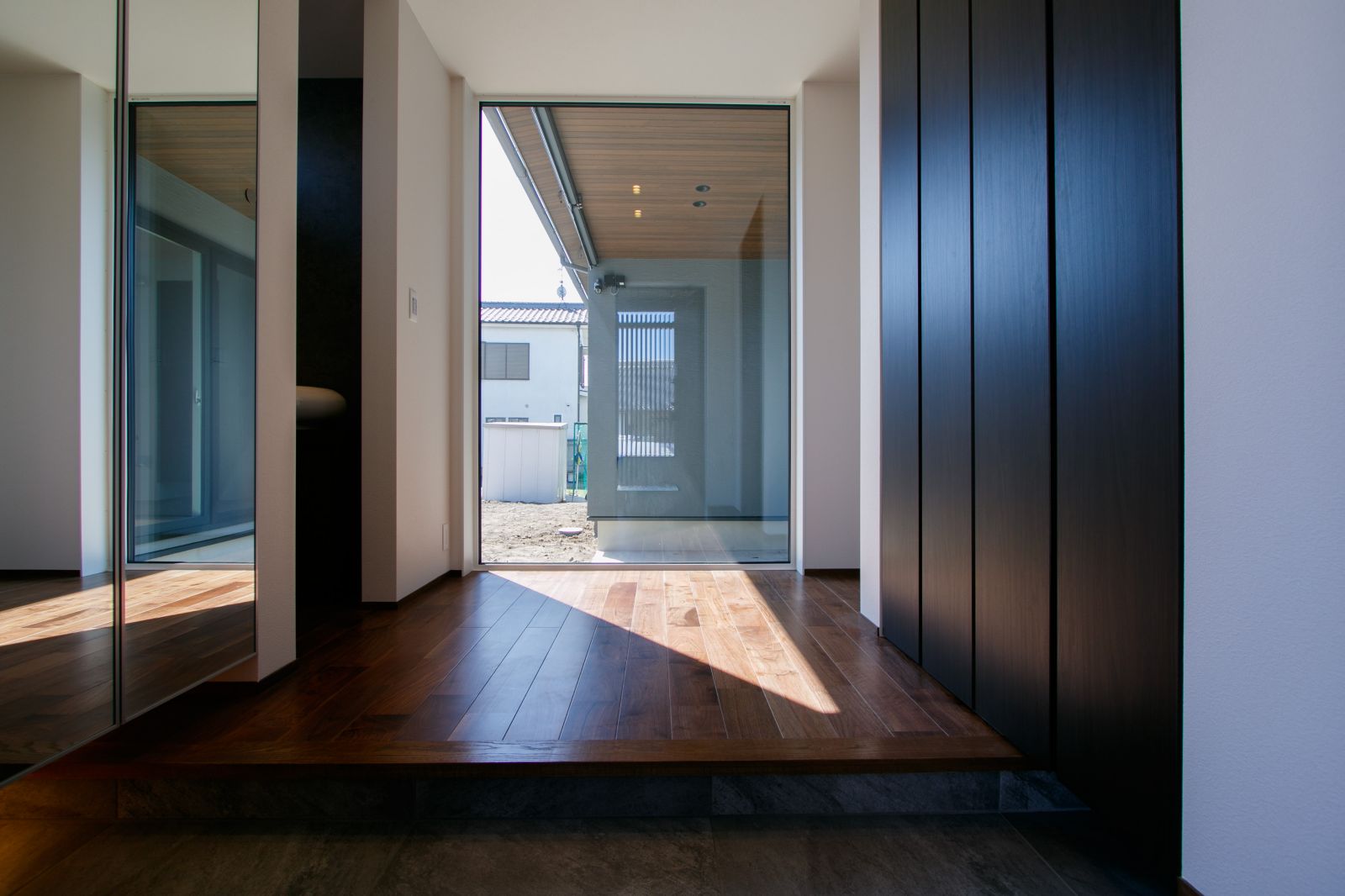 外観・エントランス